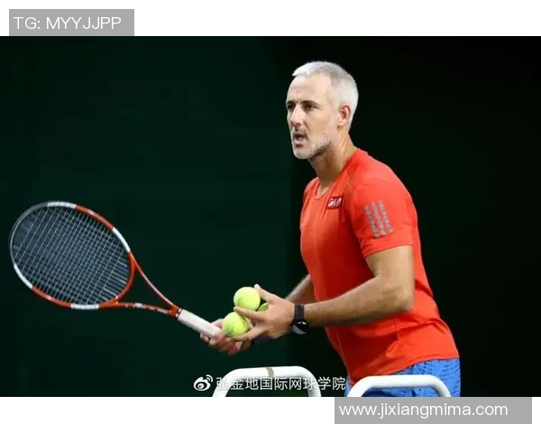 南京网球队与成都网球队赛后复盘分析个人能力的对比与启示