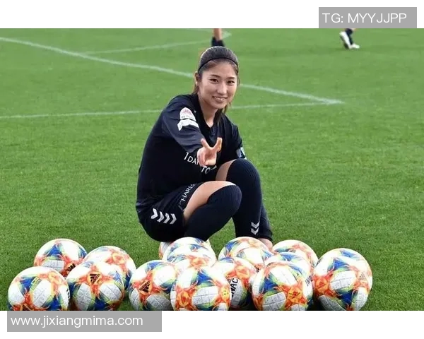 小姐姐眼中的足球明星魅力与实力全面解析与评价