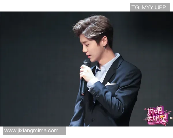 寅子倾情创作足球明星肖像展现运动魅力与艺术灵感的完美结合